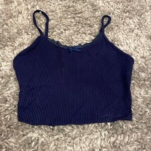 Garage crop top
